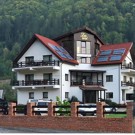 Zan Hotel Voineasa Bagian luar foto